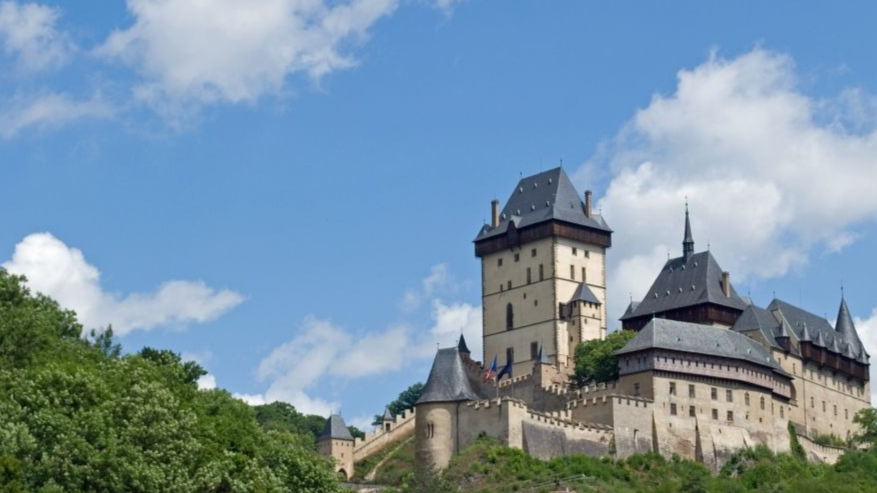 Karlštejn: Hrad se vstupem
